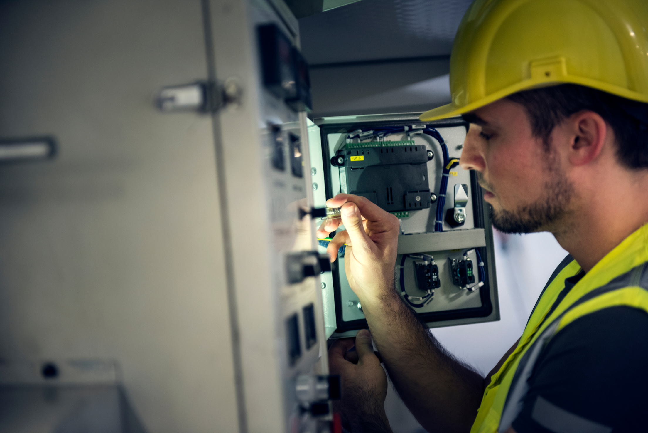 Industrial electric panel repair